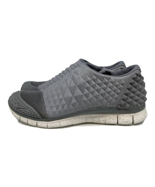 NIKE（ナイキ）NIKE (ナイキ) スニーカー グレー サイズ:28の古着・服飾アイテム