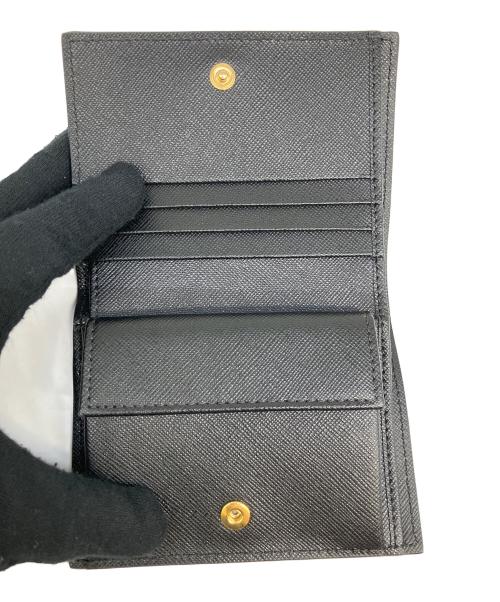 MARNI（マルニ）MARNI (マルニ) 2つ折り財布 ブラック×ホワイトの古着・服飾アイテム
