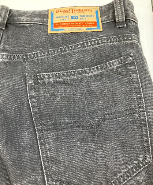 DIESEL（ディーゼル）DIESEL (ディーゼル) デニムパンツ ブラック サイズ:W30の古着・服飾アイテム