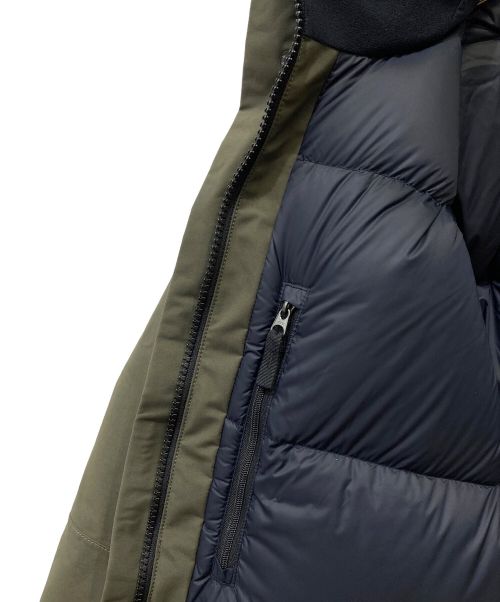 THE NORTH FACE（ザ ノース フェイス）THE NORTH FACE (ザ ノース フェイス) ダウンジャケット グリーン×ブラック サイズ:XLの古着・服飾アイテム