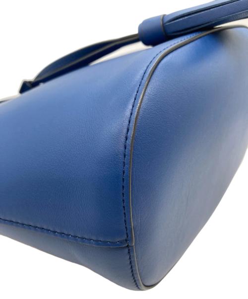 ANYA HINDMARCH（アニヤ・ハインドマーチ）ANYA HINDMARCH (アニヤ・ハインドマーチ) 2WAYバッグ ブルーの古着・服飾アイテム