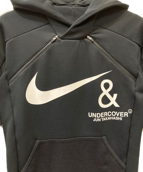 NIKE × UNDERCOVER（ナイキ × アンダーカバー）NIKE × UNDERCOVER (ナイキ × アンダーカバー) プルオーバーパーカー ブラック サイズ:XSの古着・服飾アイテム