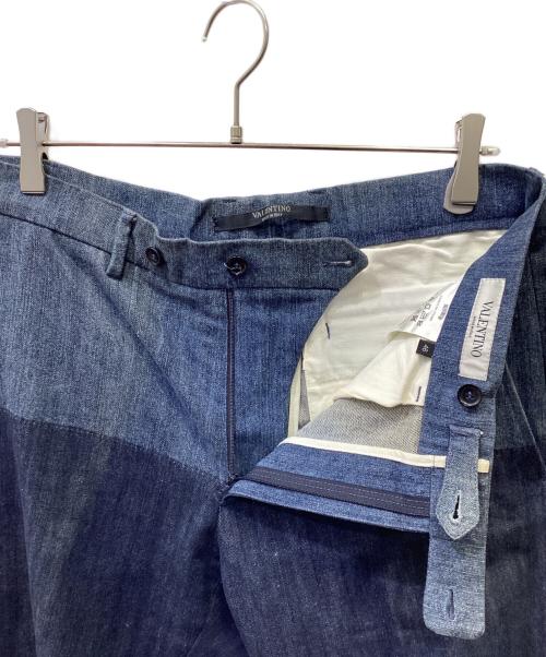 VALENTINO（ヴァレンティノ）VALENTINO (ヴァレンティノ) デニムパンツ インディゴ サイズ:46の古着・服飾アイテム