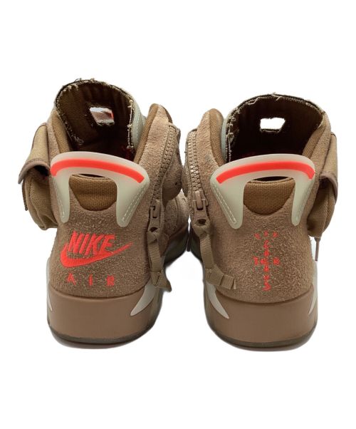 NIKE×TRAVIS SCOT（ナイキ×トラヴィススコット）NIKE×TRAVIS SCOT (ナイキ×トラヴィススコット) AIR JORDAN6　ハイカットスニーカー ベージュ サイズ:27ｃｍの古着・服飾アイテム