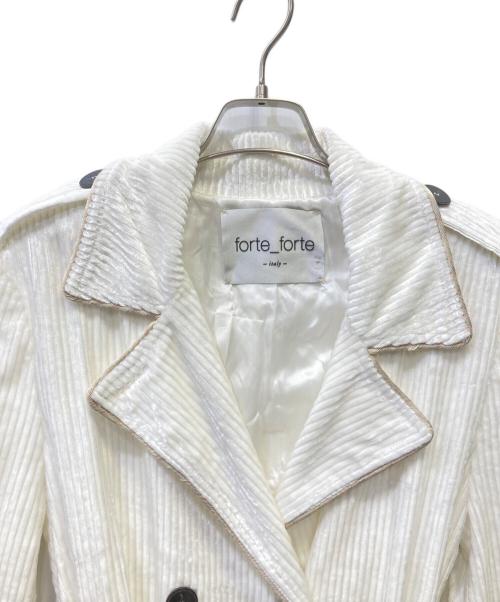 forte forte（フォルテ・フォルテ）forte forte (フォルテ・フォルテ) ベロアロングコート ホワイトの古着・服飾アイテム