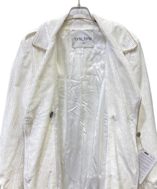 forte forte（フォルテ・フォルテ）forte forte (フォルテ・フォルテ) ベロアロングコート ホワイトの古着・服飾アイテム