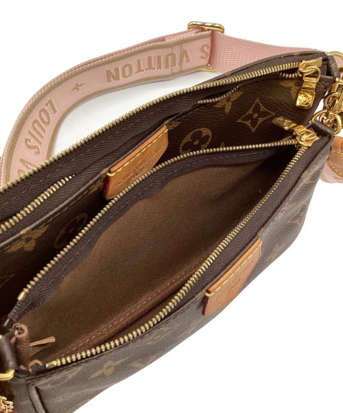 LOUIS VUITTON（ルイ ヴィトン）LOUIS VUITTON (ルイ ヴィトン) ショルダーバッグ ローズクレールの古着・服飾アイテム