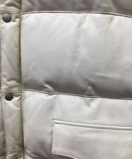 BOSS（ボス）BOSS (ボス) ボスジャン/レザーダウンジャケット ベージュ サイズ:LLの古着・服飾アイテム