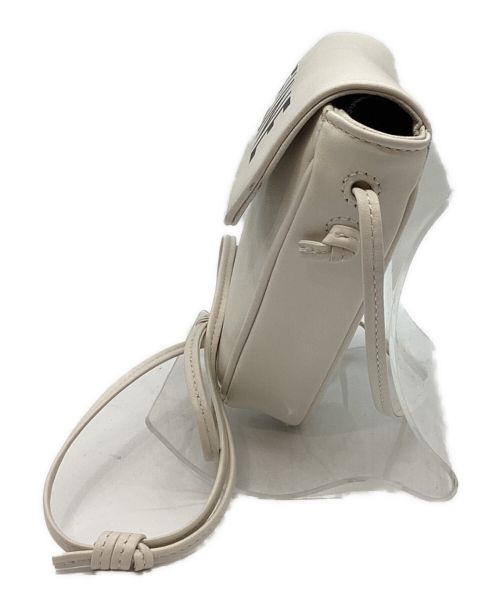 CELINE（セリーヌ）CELINE (セリーヌ) トライアングルバッグ ホワイトの古着・服飾アイテム