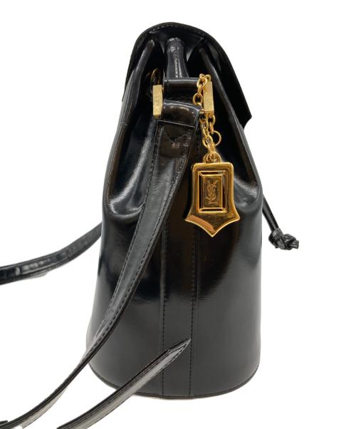 Yves Saint Laurent（イヴサンローラン）Yves Saint Laurent (イヴサンローラン) 巾着ショルダーバッグ ブラックの古着・服飾アイテム