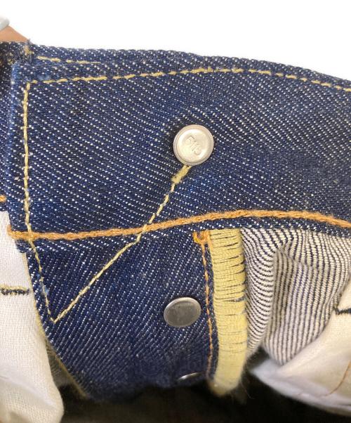 LEVI'S（リーバイス）LEVI'S (リーバイス) ホワイトオーク製 501 リジットコーンデニム インディゴ サイズ:W32×W32の古着・服飾アイテム