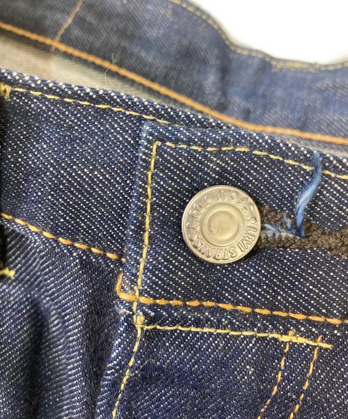 LEVI'S（リーバイス）LEVI'S (リーバイス) ホワイトオーク製 501 リジットコーンデニム インディゴ サイズ:W32×W32の古着・服飾アイテム