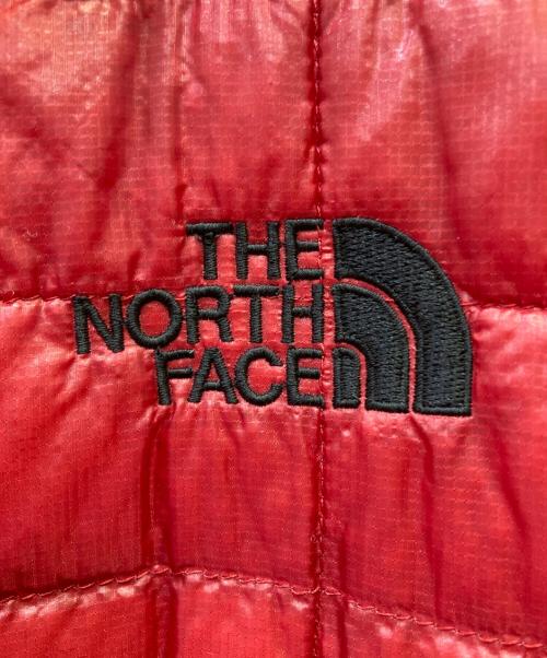 THE NORTH FACE（ザ ノース フェイス）THE NORTH FACE (ザ ノース フェイス) ダウンジャケット レッド サイズ:Sの古着・服飾アイテム