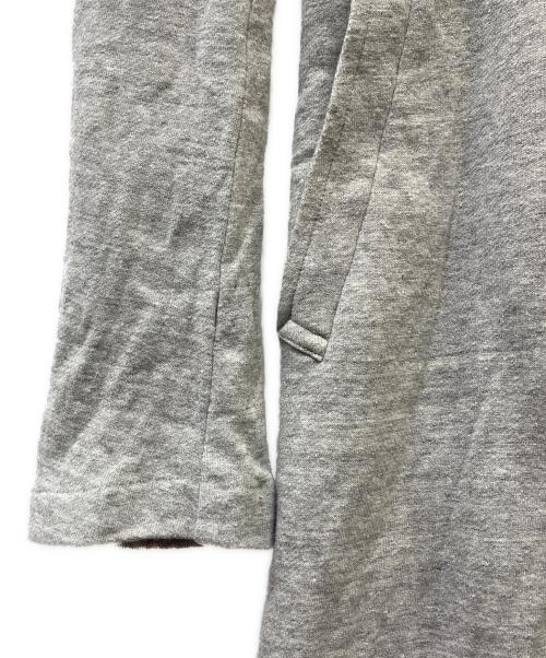 COMME des GARCONS HOMME PLUS（コムデギャルソンオムプリュス）COMME des GARCONS HOMME PLUS (コムデギャルソンオムプリュス) バッグスタッズジップパーカー グレー サイズ:XSの古着・服飾アイテム