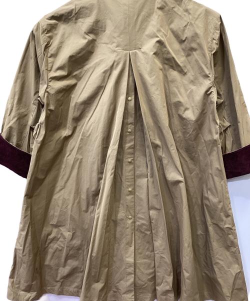 manon（マノン）manon (マノン) コート カーキ 未使用品の古着・服飾アイテム