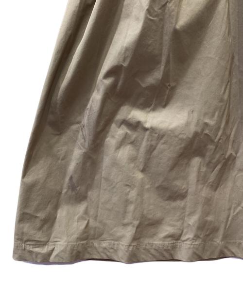 manon（マノン）manon (マノン) コート カーキ 未使用品の古着・服飾アイテム