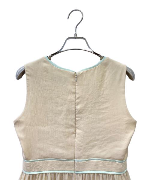 GRACE CONTINENTAL（グレースコンチネンタル）GRACE CONTINENTAL (（グレースコンチネンタル) ノースリーブワンピース ベージュ サイズ:36の古着・服飾アイテム