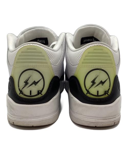 FRAGMENT DESIGN（フラグメントデザイン）FRAGMENT DESIGN (フラグメントデザイン) NIKE (ナイキ) Air Jordan 3 ハイカットスニーカー ホワイト サイズ:27.5の古着・服飾アイテム