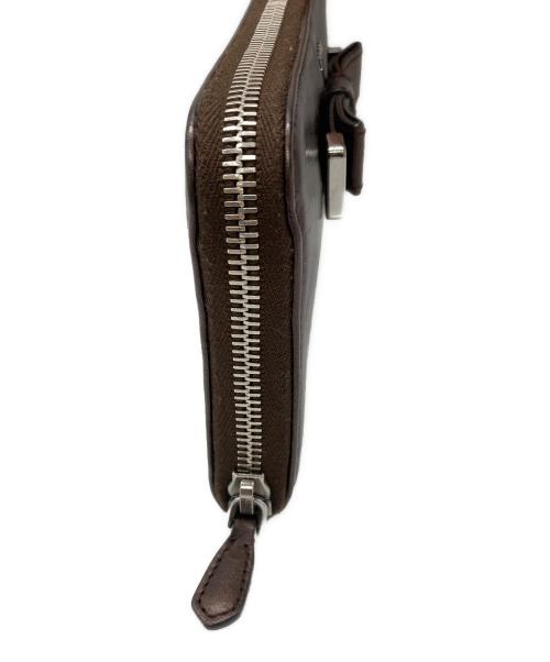 PRADA（プラダ）PRADA (プラダ) サフィアーノ ラウンドファスナー財布 ブラウンの古着・服飾アイテム
