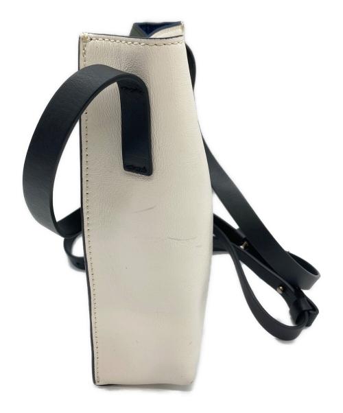 MARNI（マルニ）MARNI (マルニ) ショルダーバッグ ホワイト×グリーンの古着・服飾アイテム