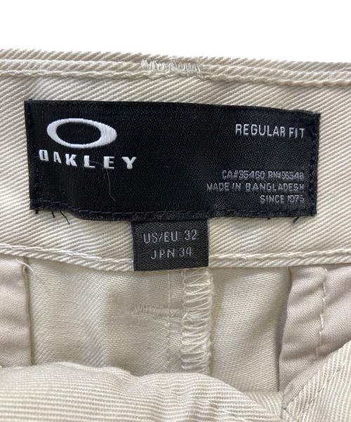 OAKLEY（オークリー）OAKLEY (オークリー) ゴルフウェア(パンツ) ベージュ サイズ:103.5㎝(W41) 未使用品の古着・服飾アイテム