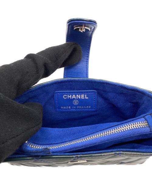 CHANEL（シャネル）CHANEL (シャネル) キルティングハンドポーチ ネイビー×ブルーの古着・服飾アイテム