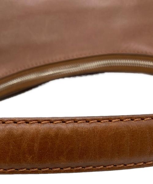 HIROFU（ヒロフ）HIROFU (ヒロフ) レザーセミショルダーバッグ ブラウンの古着・服飾アイテム