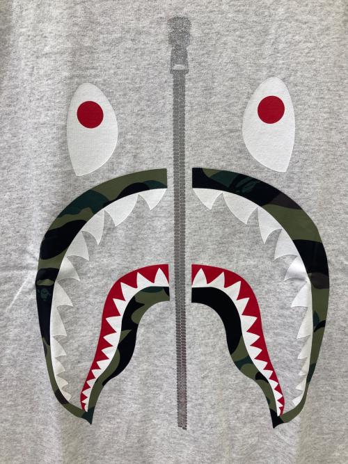 A BATHING APE（ア ベイシング エイプ）A BATHING APE (ア ベイシング エイプ) 半袖カットソー ライトグレー サイズ:L 未使用品の古着・服飾アイテム