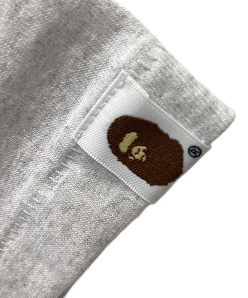 A BATHING APE（ア ベイシング エイプ）A BATHING APE (ア ベイシング エイプ) 半袖カットソー ライトグレー サイズ:L 未使用品の古着・服飾アイテム