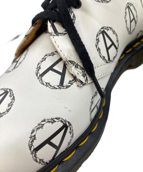 SUPREME（シュプリーム）SUPREME (シュプリーム) Dr.Martens (ドクターマーチン) UNDERCOVER (アンダーカバー) 3ホールブーツ ホワイト サイズ:28cmの古着・服飾アイテム
