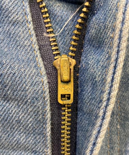 LEVI'S（リーバイス）LEVI'S (リーバイス) ベルボトムデニムパンツ サイズ:Sの古着・服飾アイテム