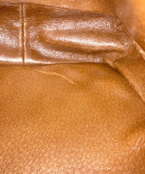 LOUIS VUITTON（ルイ ヴィトン）LOUIS VUITTON (ルイ ヴィトン) ショルダーバッグ ブラウンの古着・服飾アイテム