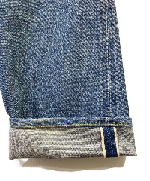 LEVI'S（リーバイス）LEVI'S (リーバイス) デニムパンツ 201XX 赤タブ ボタン裏555印刻 米国製 スカイブルー サイズ:W31の古着・服飾アイテム