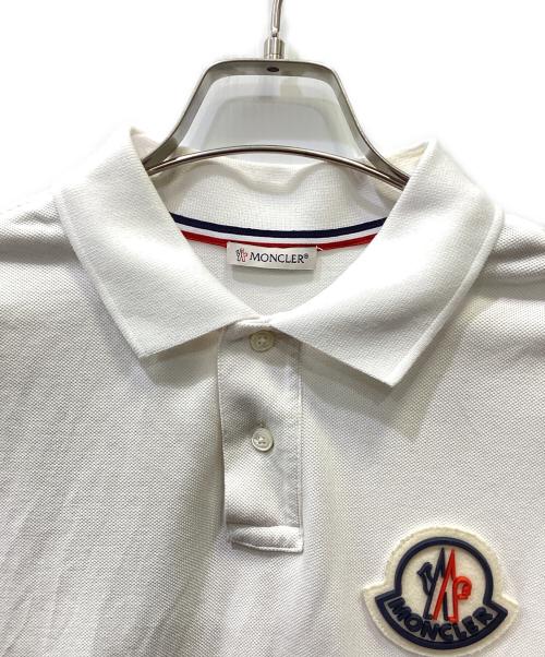 MONCLER（モンクレール）MONCLER (モンクレール) ポロシャツ ホワイト サイズ:Mの古着・服飾アイテム