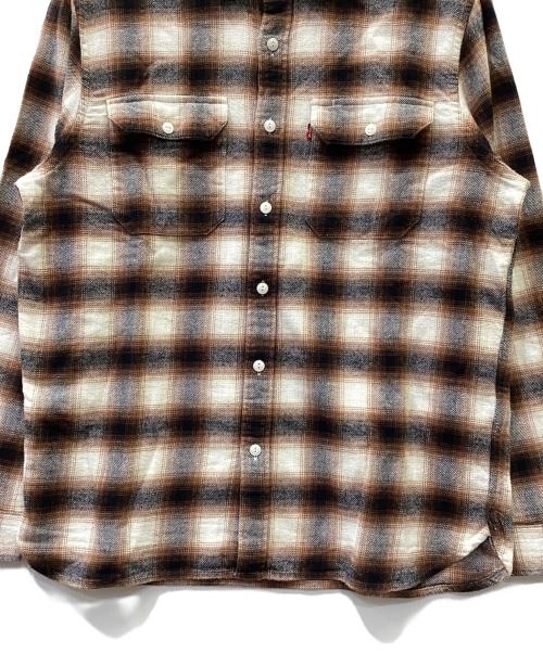LEVI'S（リーバイス）LEVI'S (リーバイス) 長袖シャツ ブラウン×グレー サイズ:L 未使用品の古着・服飾アイテム