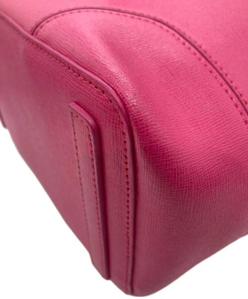 FURLA（フルラ）FURLA (フルラ) ショルダーバッグ ショッキングピンクの古着・服飾アイテム