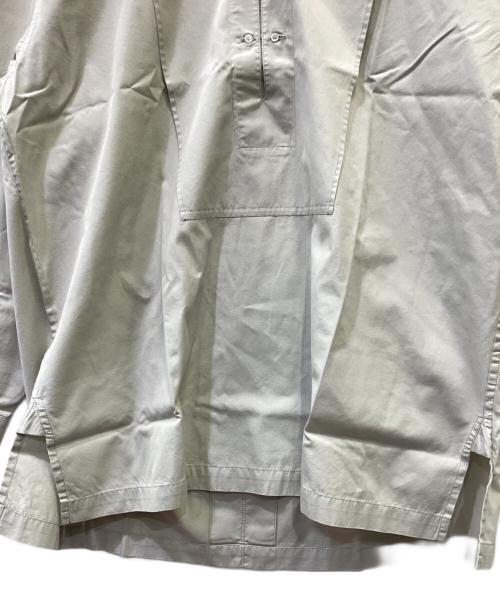 ISSEY MIYAKE MEN（イッセイミヤケメン）ISSEY MIYAKE MEN (イッセイミヤケメン) 長袖シャツ グレー サイズ:Mの古着・服飾アイテム