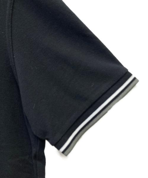 FRED PERRY（フレッドペリー）FRED PERRY (フレッドペリー) ポロシャツ ブラック サイズ:42 未使用品の古着・服飾アイテム