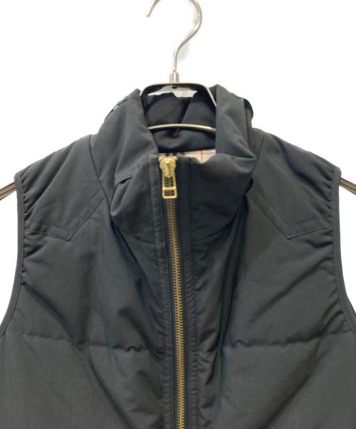 BURBERRY BLUE LABEL（バーバリーロンドンブルーレーベル）BURBERRY BLUE LABEL (バーバリーロンドンブルーレーベル) 中綿ベスト ブラック サイズ:38の古着・服飾アイテム