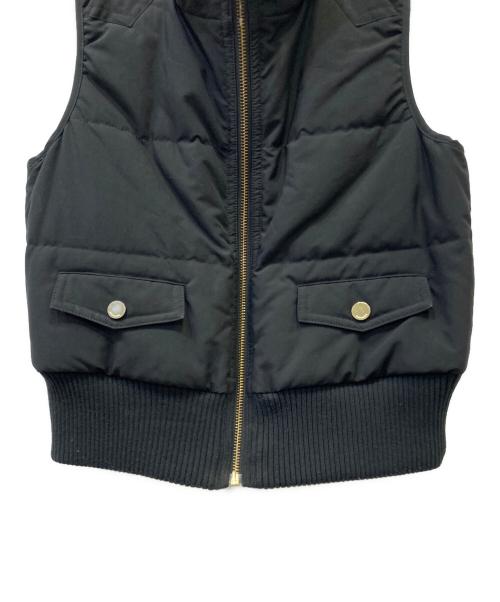 BURBERRY BLUE LABEL（バーバリーロンドンブルーレーベル）BURBERRY BLUE LABEL (バーバリーロンドンブルーレーベル) 中綿ベスト ブラック サイズ:38の古着・服飾アイテム