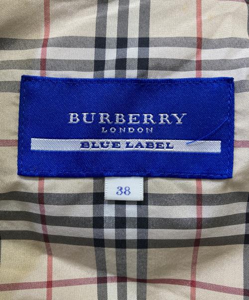 BURBERRY BLUE LABEL（バーバリーロンドンブルーレーベル）BURBERRY BLUE LABEL (バーバリーロンドンブルーレーベル) 中綿ベスト ブラック サイズ:38の古着・服飾アイテム