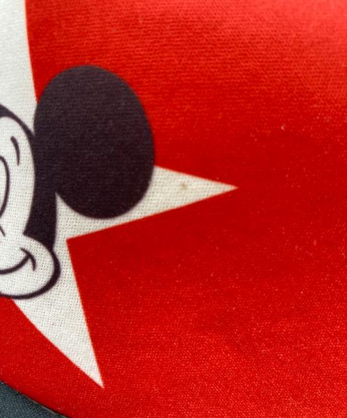 DISNEY（ディズニー）DISNEY (ディズニー) メッシュキャップ レッド サイズ:ONE-SIZEの古着・服飾アイテム