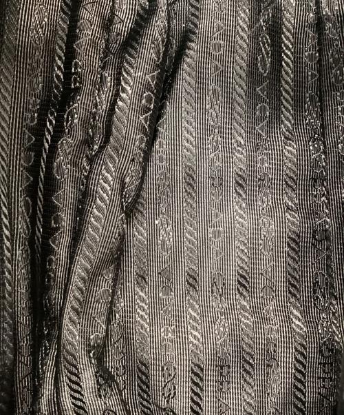 PRADA（プラダ）PRADA (プラダ) セミショルダーバッグ グレーの古着・服飾アイテム