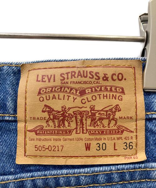 LEVI'S（リーバイス）LEVI'S (リーバイス) デニムパンツ インディゴ サイズ:76㎝　W30の古着・服飾アイテム
