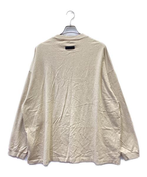 FOG ESSENTIALS（フィアオブゴッド エッセンシャル）FOG ESSENTIALS (フィアオブゴッド エッセンシャル) 長袖カットソー ベージュ サイズ:Lの古着・服飾アイテム