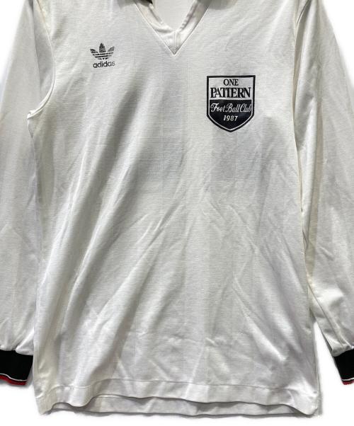 adidas（アディダス）adidas (アディダス) 長袖カットソー ホワイト サイズ:98－6の古着・服飾アイテム