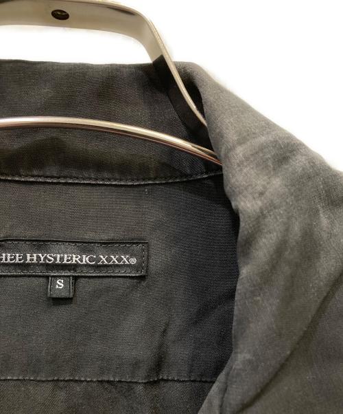 Thee Hysteric XXX（ジィ ヒステリックトリプルエックス）Thee Hysteric XXX (ジィ ヒステリックトリプルエックス) 長袖シャツ サイズ:Sの古着・服飾アイテム