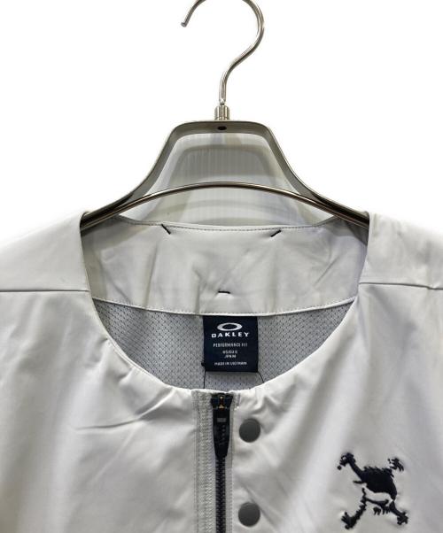 OAKLEY（オークリー）OAKLEY (オークリー) ジャケット ライトグレー サイズ:Sの古着・服飾アイテム
