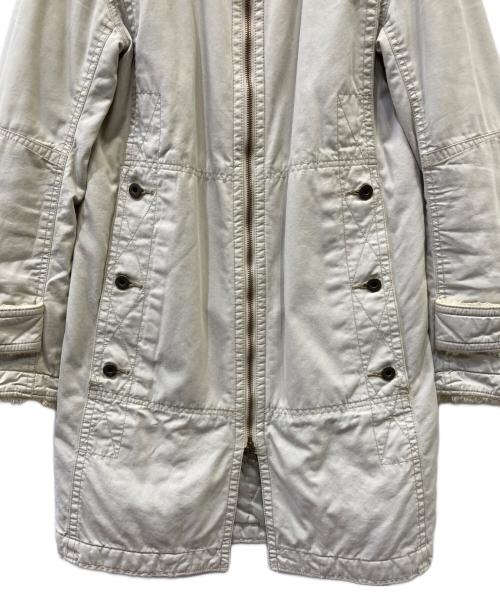 hysterics（ヒステリックス）hysterics (ヒステリックス) 中綿コート アイボリー サイズ:freeの古着・服飾アイテム