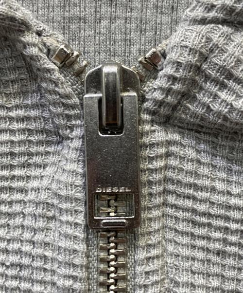 DIESEL（ディーゼル）DIESEL (ディーゼル) ジップパーカー グレー サイズ:SIZE Lの古着・服飾アイテム